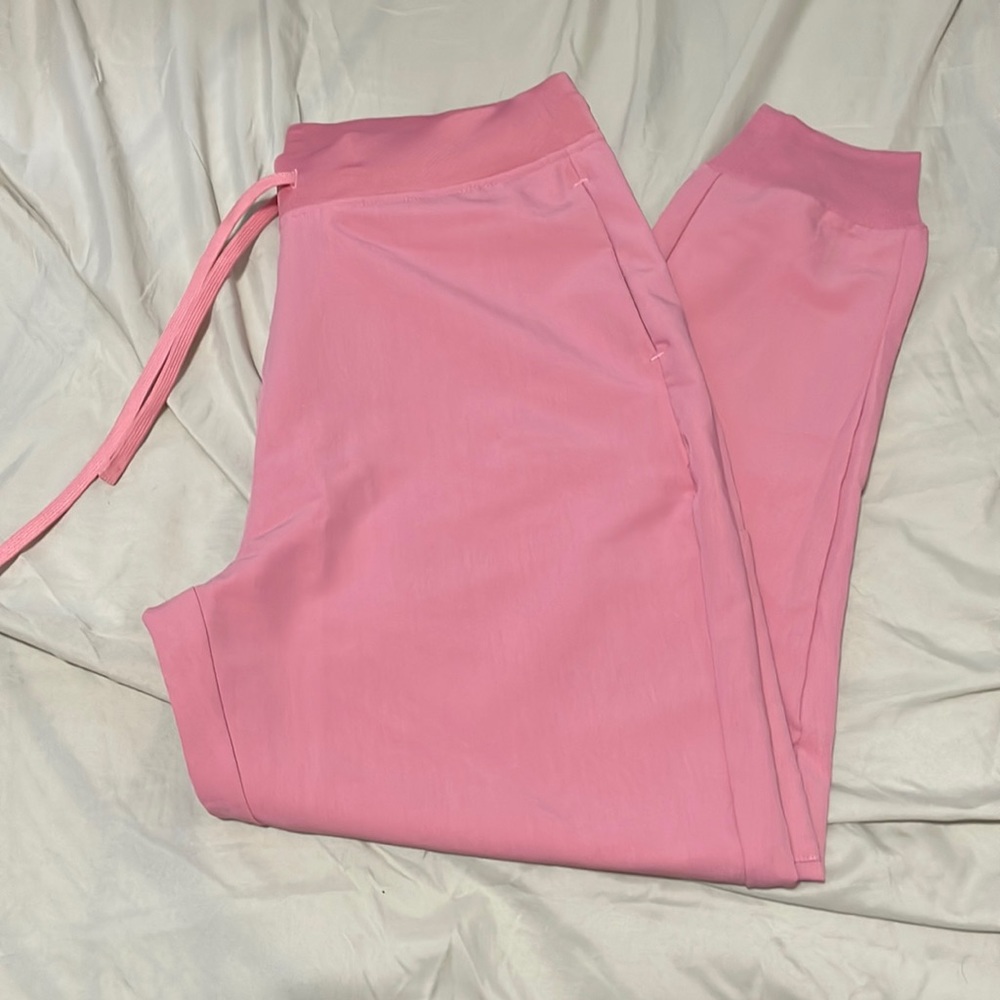 Mandala Scrubs peony joggers